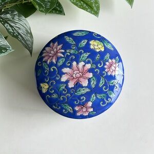 Vintage Ceramic Floral Lidded Box Trinkets Jewelry Decor Chinoiserie